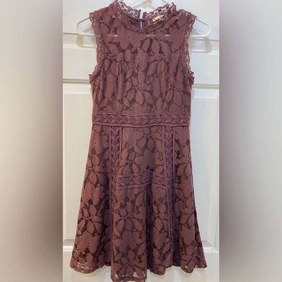 Altar'd State Sleeveless A-Line Plum Lace Overlay Floral Dress Women's Size S. - Picture 1 of 5